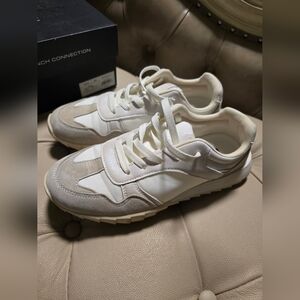 French Connection Sneakers Retro Cream Pearl Upper Suede Size 9